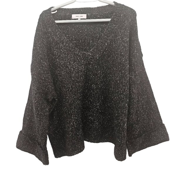 John + Jenn Womens Black & White Knit Sweater w/ Oversized Cuffed Sleeve… - Picture 1 of 8
